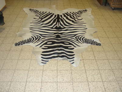 Kuhfell mit Zebradruck, ca. 3 m²